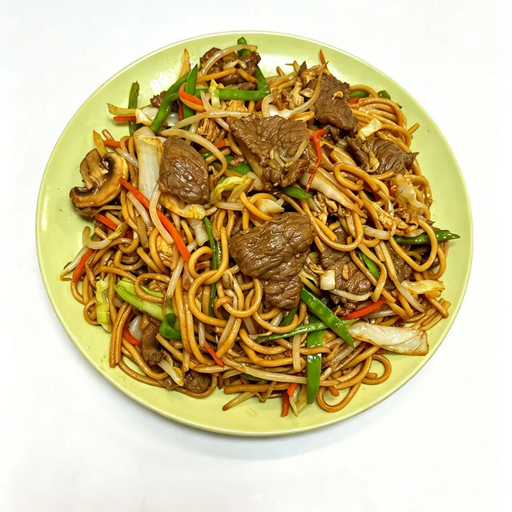 Beef lo mein stir-fried noodles at Chinese Kitchen - Chicago, a Chinese Restaurant in Chicago